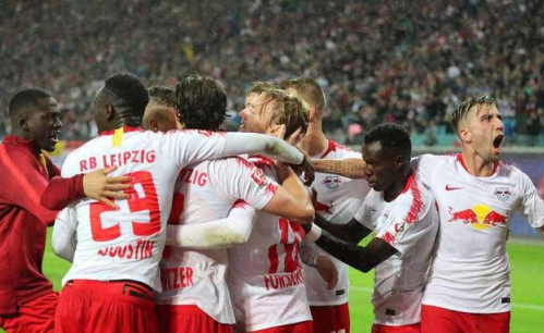  聚勒临危受命,德甲少帅执教迎来严峻考验  