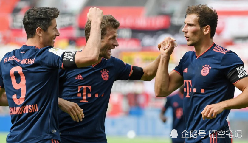  斯图加特年轻门将超神发挥，德甲关键扑救保住胜果